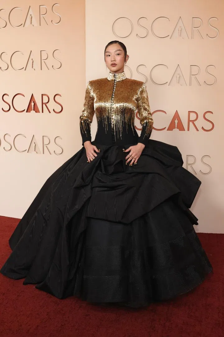 Oscars 2026, red carpet fashion, celebrity style