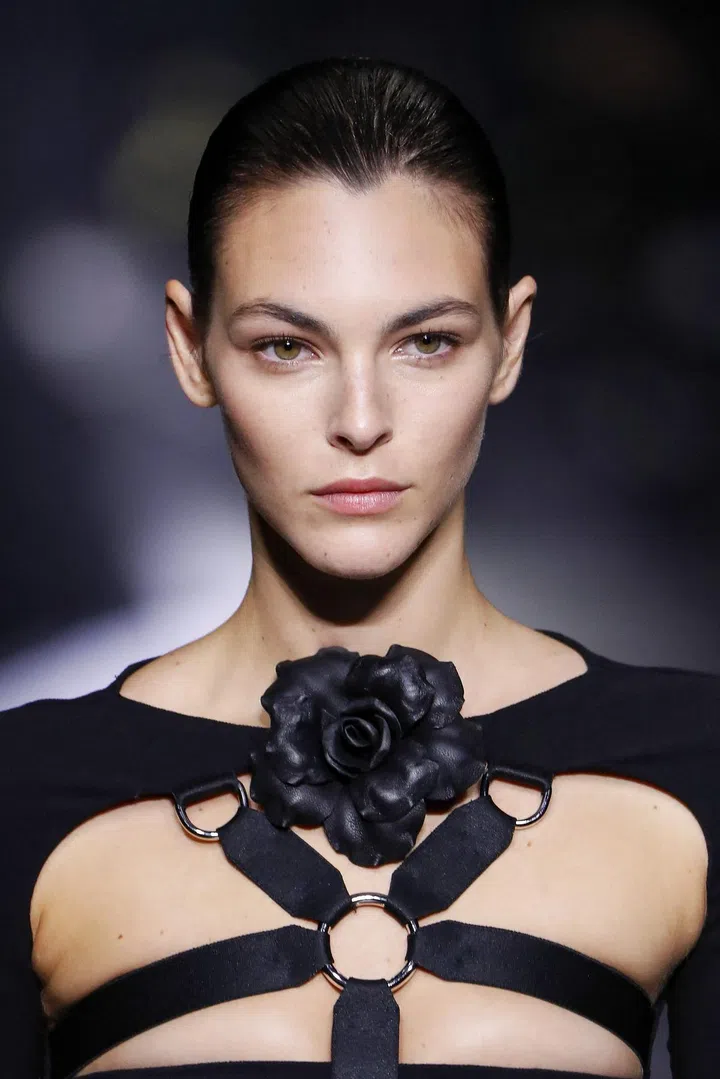 Vittoria Ceretti on the Roberto Cavalli  Fall/Winter 2022/2023 runway during Milan Fashion Week. Photo: Getty