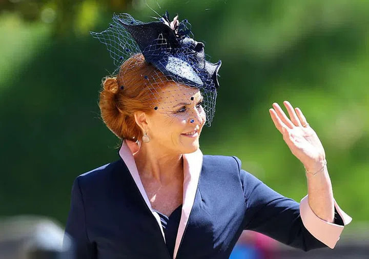 Wearing a fascinator by Jess Collett.
Photo: Getty 
