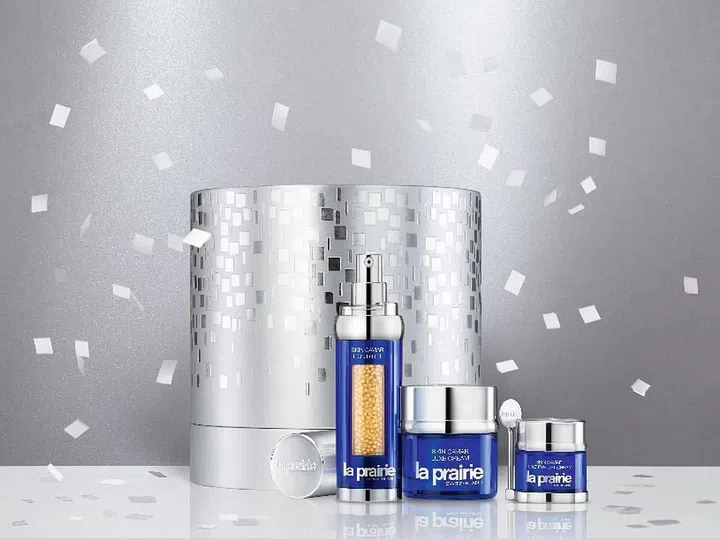 Rich in caviar extract, peptides and other firming actives, this promises instant lifting effects while leaving skin soft and supple. Super!