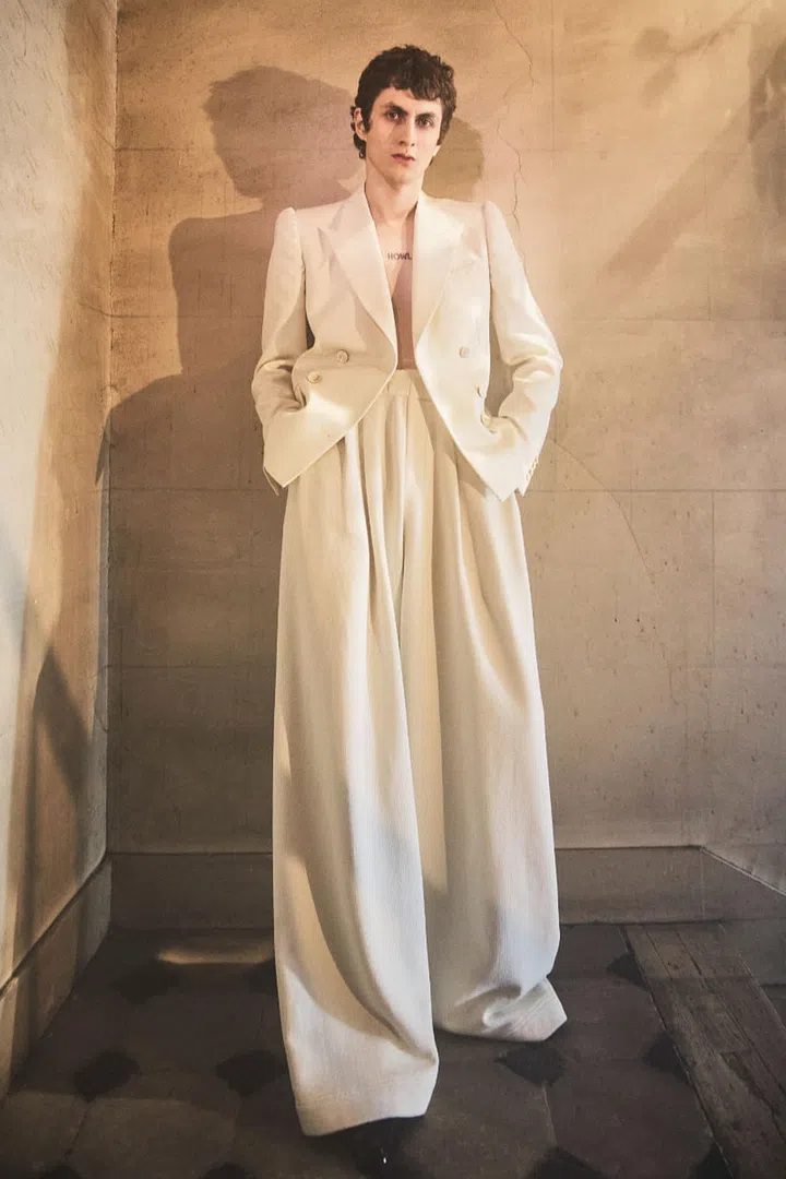 Dries Van Noten fall/winter 2022. Photo: Dries Van Noten