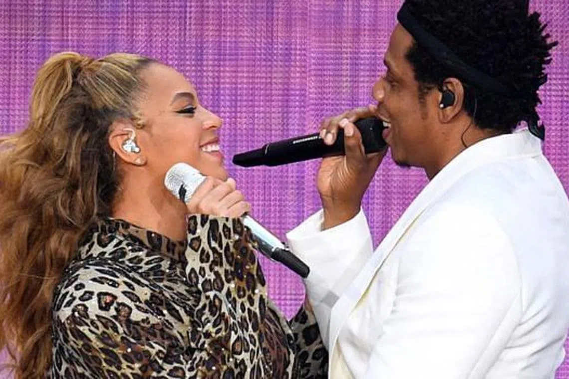 Is Beyoncé Pregnant? This Video Of The Singer Holding Her Belly Is(01)