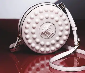 These Vesace La Medusa Bags Were Born To Bask In The Spotlight