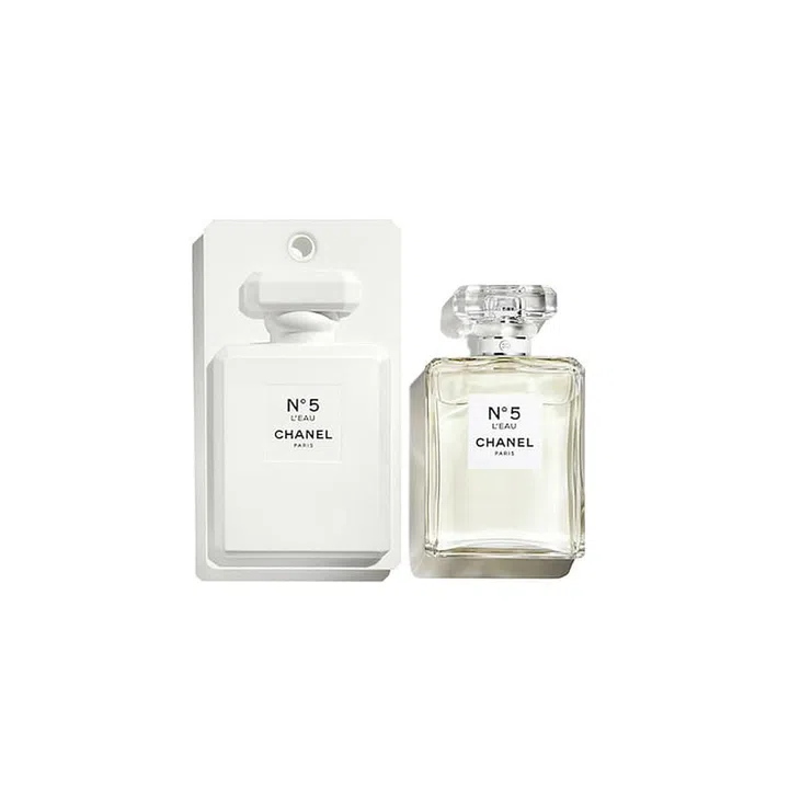 No 5 L'eau Eau de Toilette Spray (Photo: Chanel)