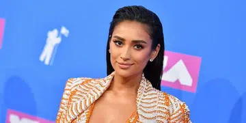 Shay Mitchell