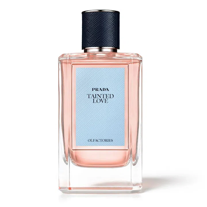 Conceptualised to reflect Miuccia Prada’s penchant for exploring contradicting themes, the Prada Olfactories is a range of fragrances that embraces juxtapositions. By pairing unusual ingredients together, these ten fragrances shatter the traditional codes of perfumery to push the boundary of convention. Moreover, the fragrances are depicted as different scenes from a peculiar dream rather than with the ingredients and notes they contain, allowing the wearer to thread together their very own unique experiences. Try Tainted Love, a tongue-in-cheek look at the scent of lipsticks, which is personal yet universal, familiar yet synthetic at the same time.