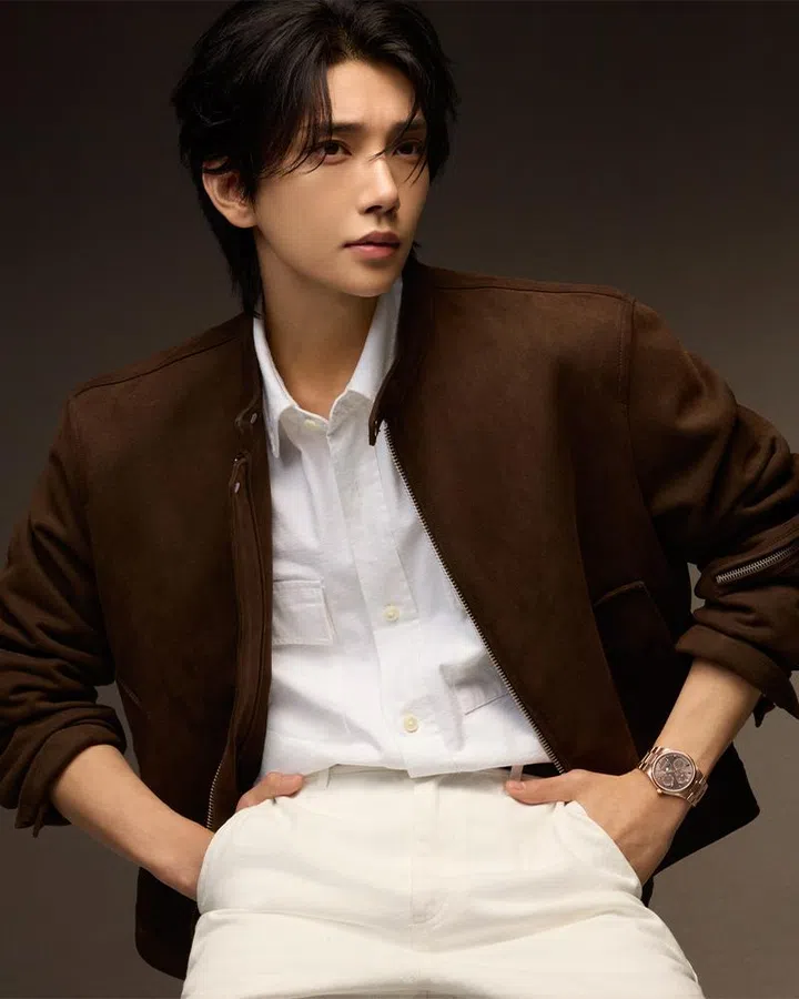 celebrity campaigns 2026 | jaeger-lecoultre joshua friend of maison master control chronometre brown jacket