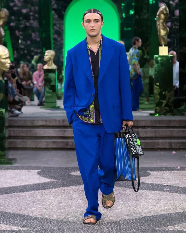 Photo: Versace