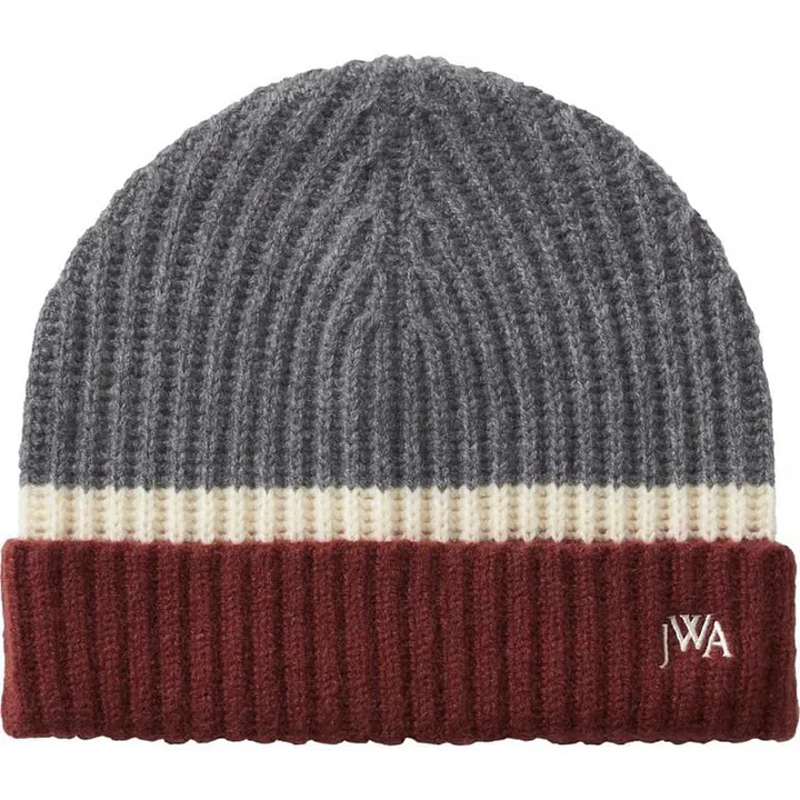 Cashmere beanie, $59.90 (Photo: Uniqlo)
