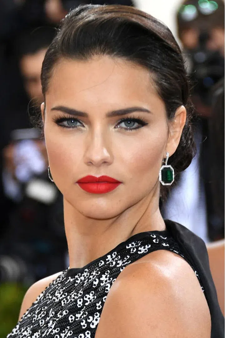 Adriana Lima. Photo: Getty
