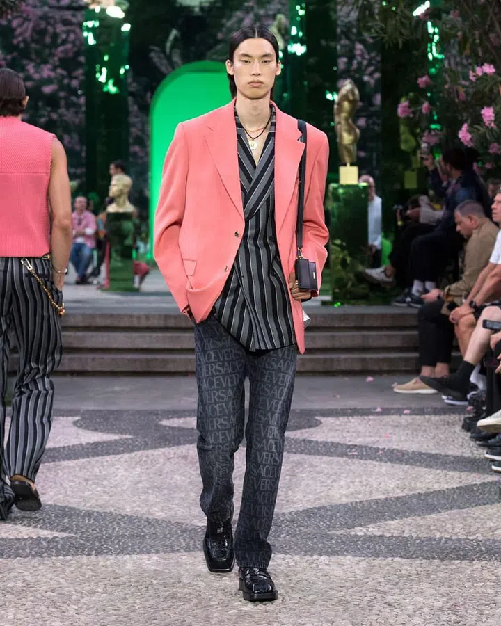 Photo: Versace