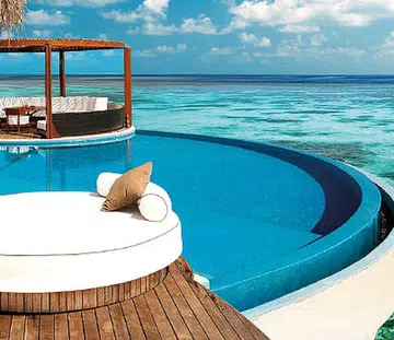 lush retreats
