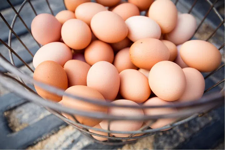 Just one little egg provides your body with 30 per cent of its daily protein and is full of amino acids and omega 3, fuelling you for longer.
Try to have eggs for breakfast two to three times a week if you can.
If you're in a rush, boil a couple the night before, and have with a handful of spinach and oatcakes at your desk.
