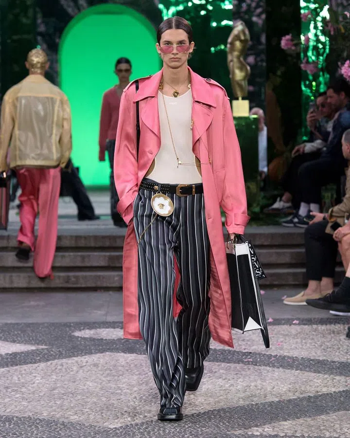 Photo: Versace