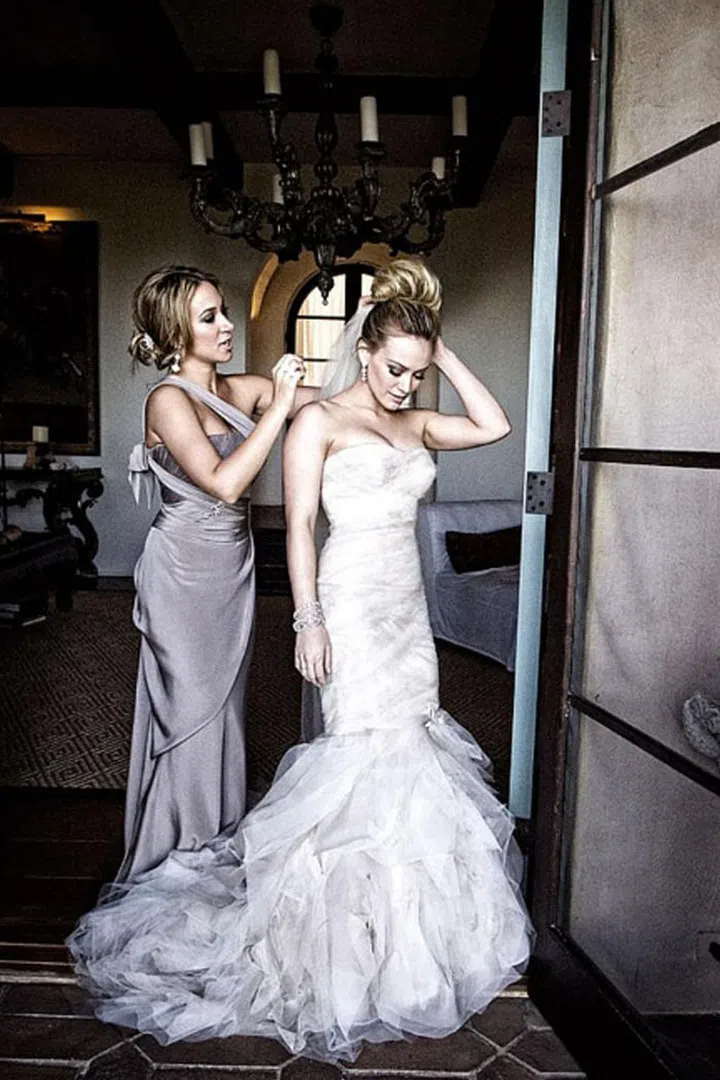 Hilary Duff in Vera Wang