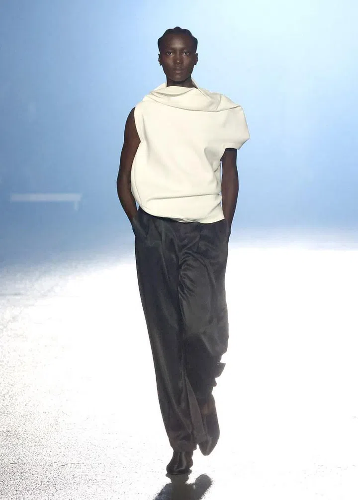 Photo: Issey Miyake