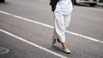 office sneakers, work-friendly sneakers, stylish sneakers