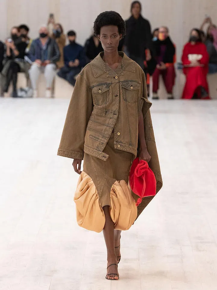 Photo: Loewe