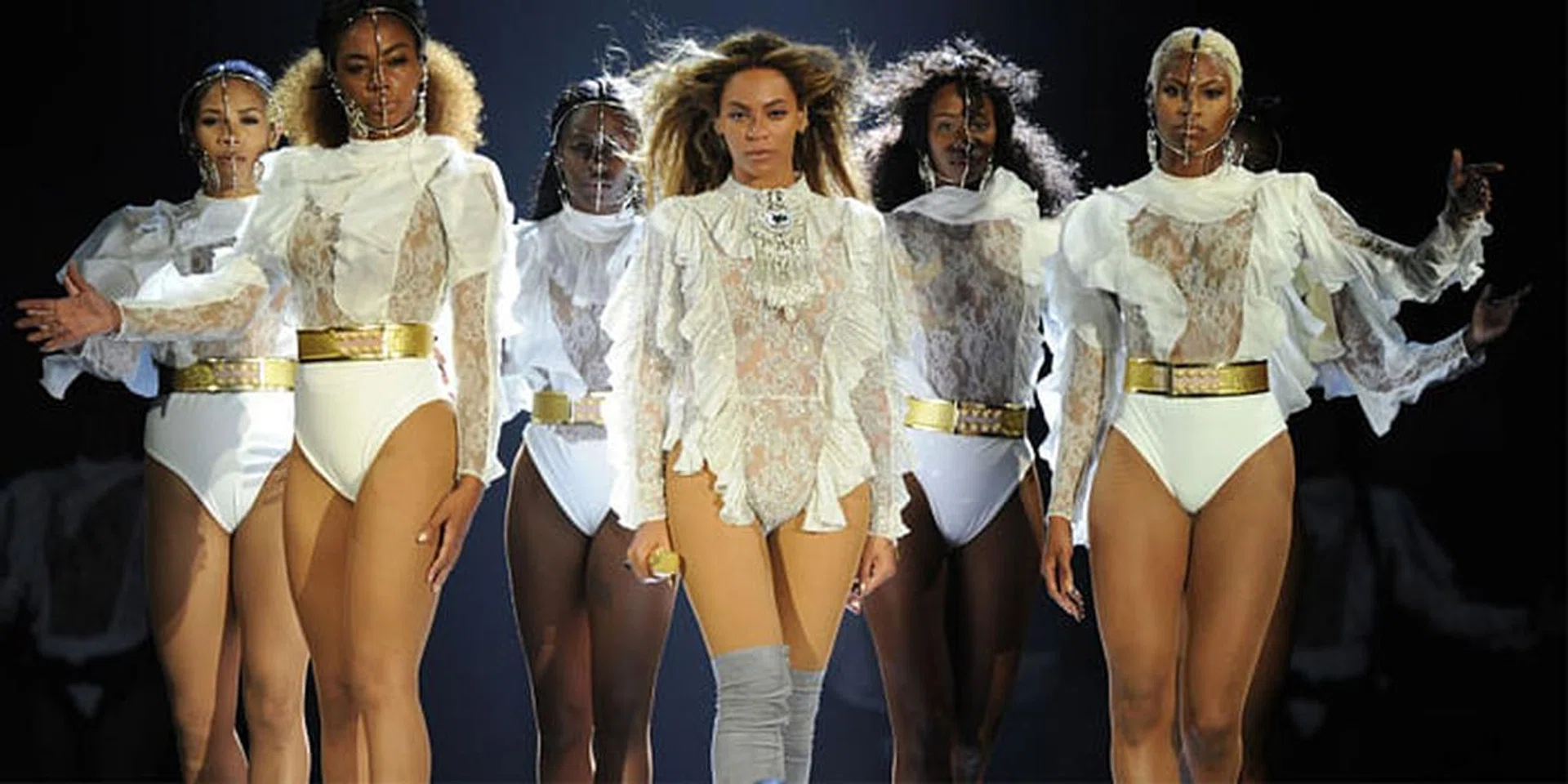 How Beyoncé Chose Her Formation Tour Wardrobe