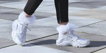 Sneaker