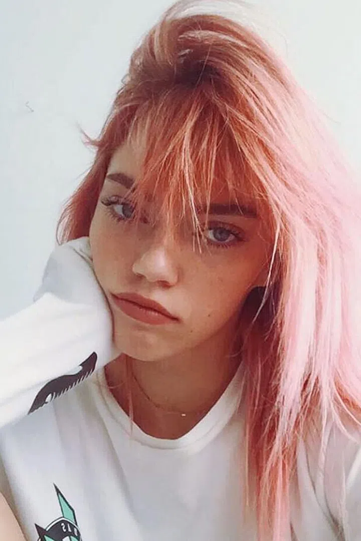 Bangs can look prim and polished or rock and roll. Model Pyper Smith's candy pink take is definitely the latter. Photo: Instagram @pyperamerica  