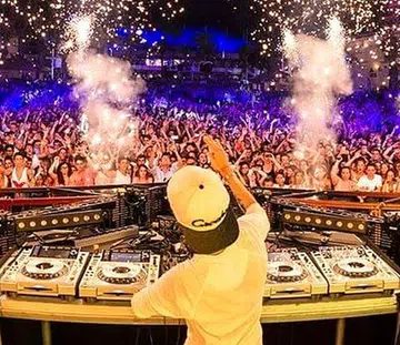 music holidays