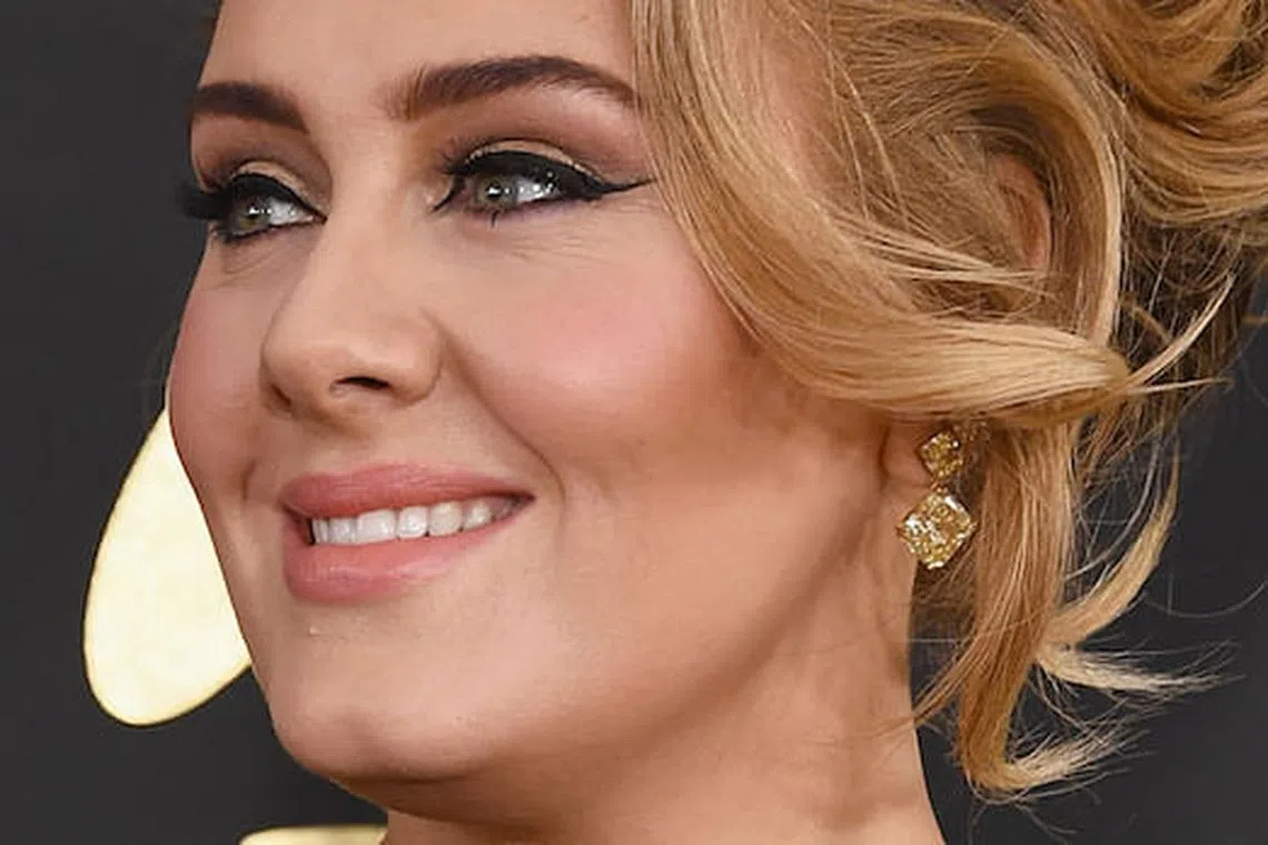adele-s-make-up-artist-has-the-ultimate-concealer-trick-harper-s