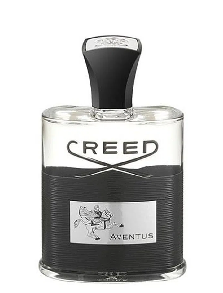 Vibrant fruit notes intertwine with voluptuous floral accents and sensuous ambergris for a scent that encapsulates strength, power and virility. 