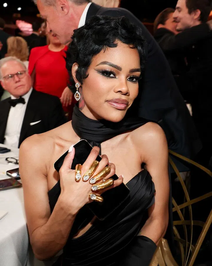 best jewellery and watch moments golden globes 2026 | Teyana Taylor in schiaparelli and tiffany and co