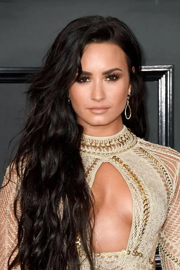 Channeling her inner diva with cascading locks, smoky eyes and nude lips. 

Photo: Getty Images