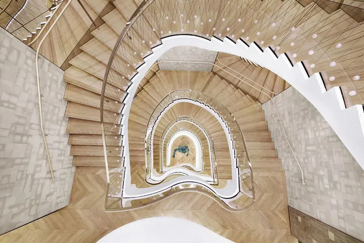 Tiffany & Co. The Landmark