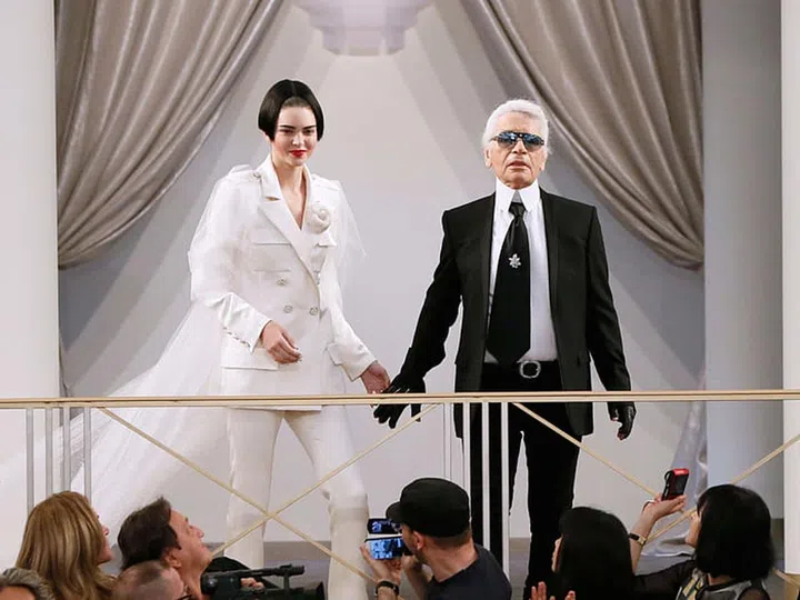 Kendall Jenner Karl Lagerfeld