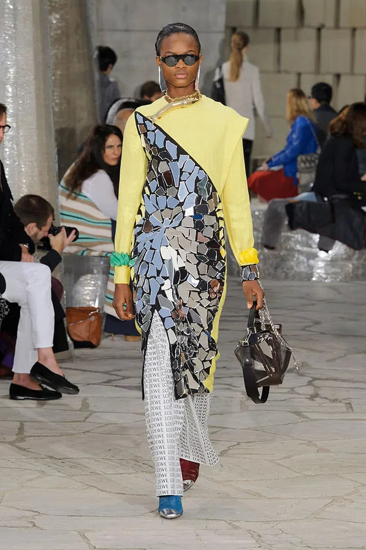 Loewe SS16