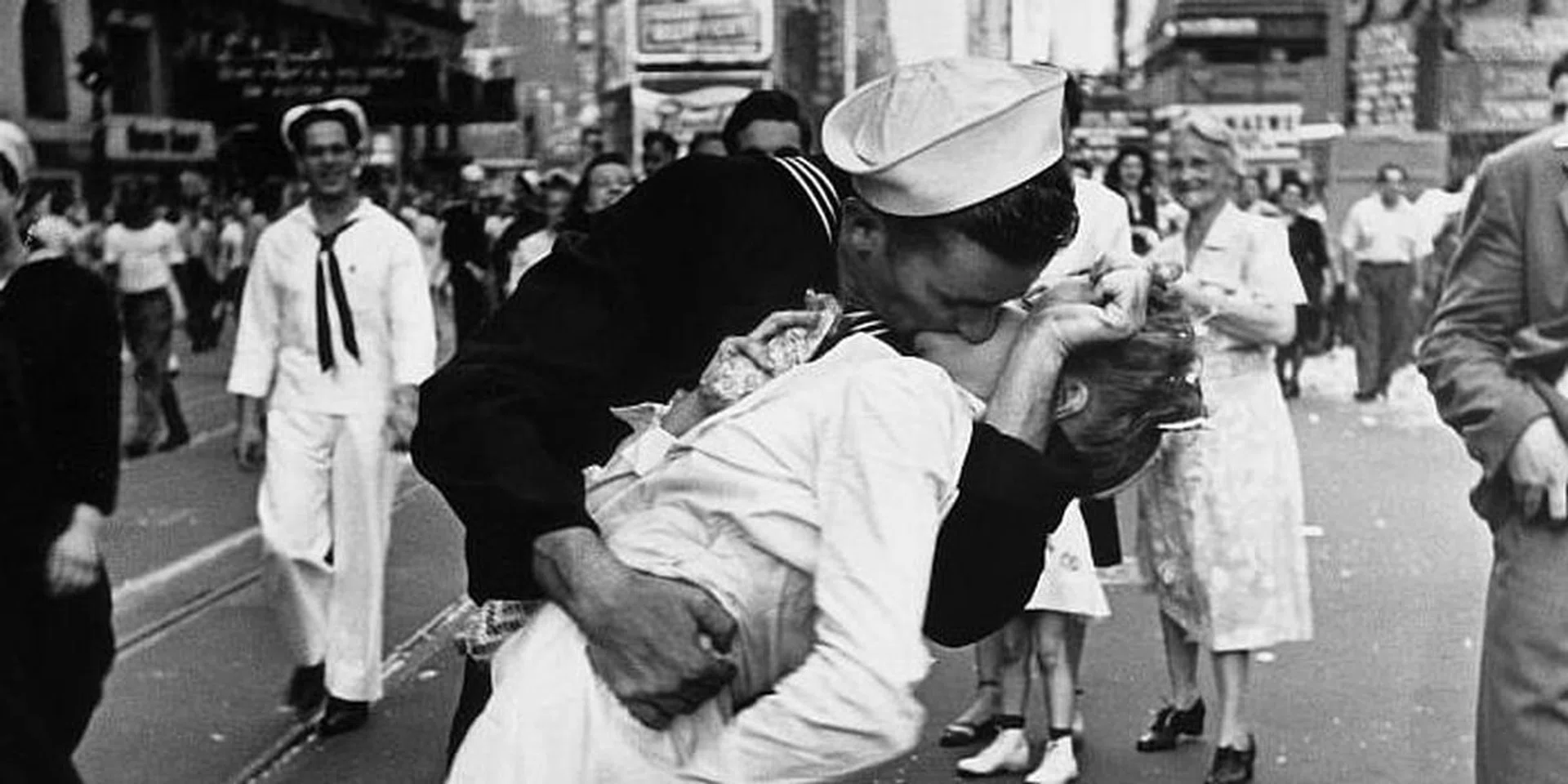 These Are The Most Influential Photos Of All Time
