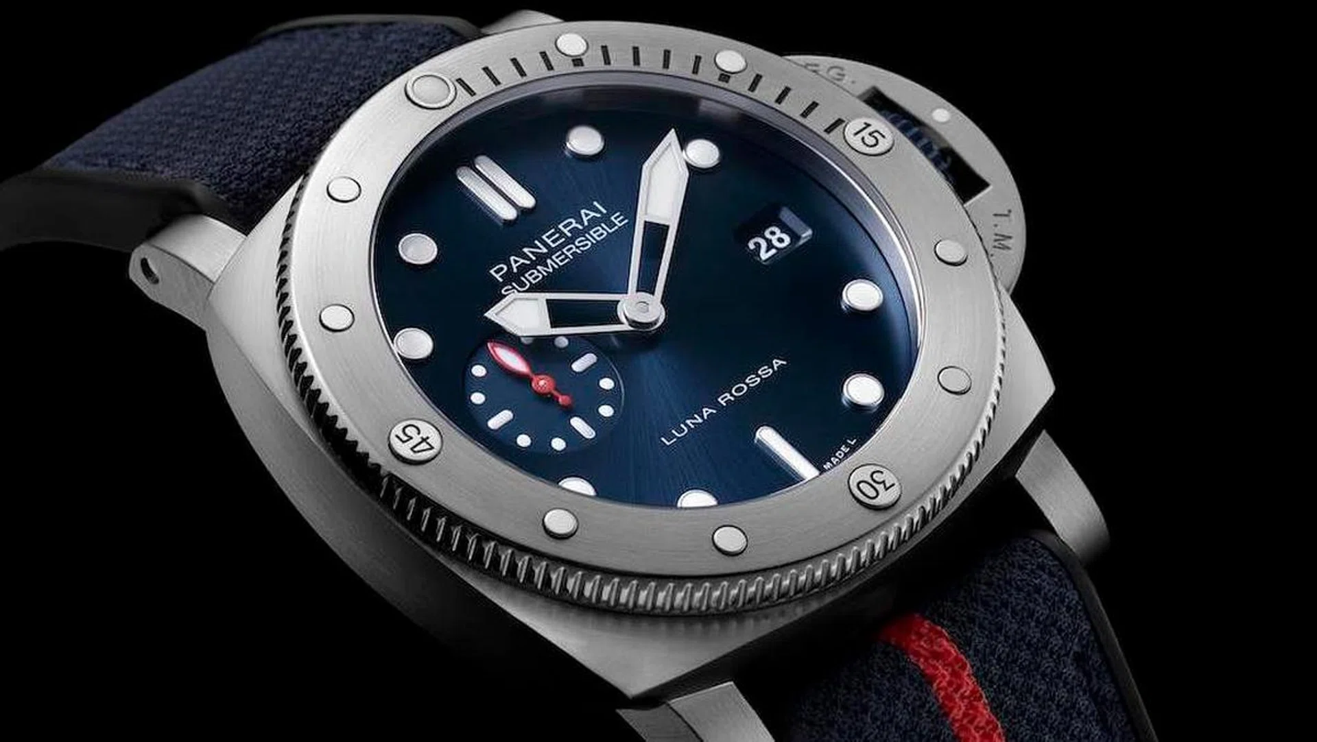 The steel Submersible QuarantaQuattro Luna Rossa (PAM 01391) 44mm watch commemorates Panerai’s return as the Official Sponsor of the Luna Rossa Prada Pirelli Team. (Photo: Panerai)