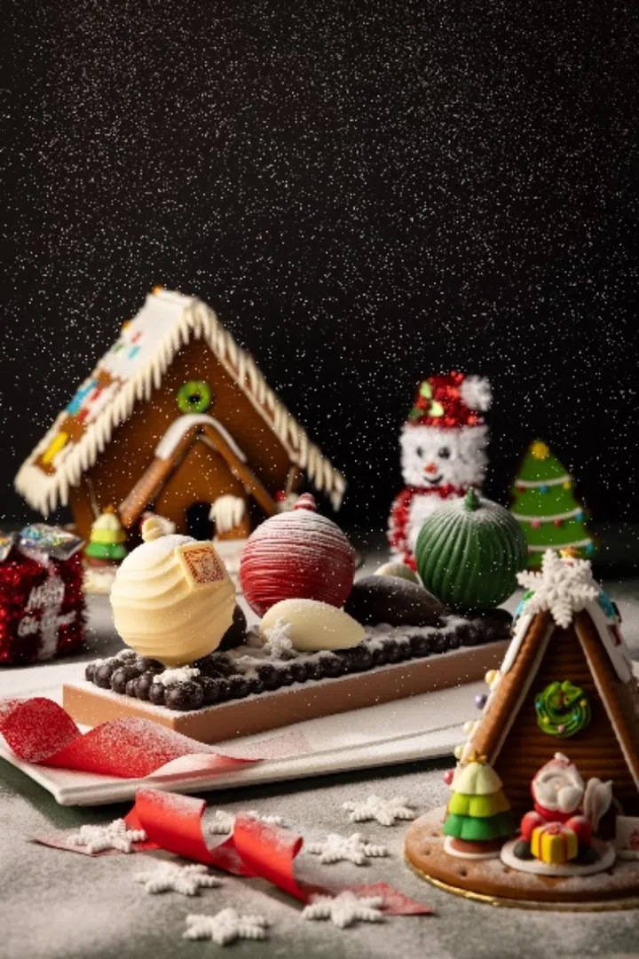 koma singapore christmas sweet treats