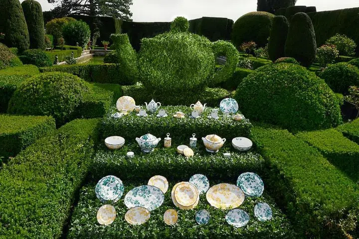 Gucci Decor