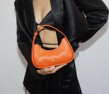 8 niche bag brands to know