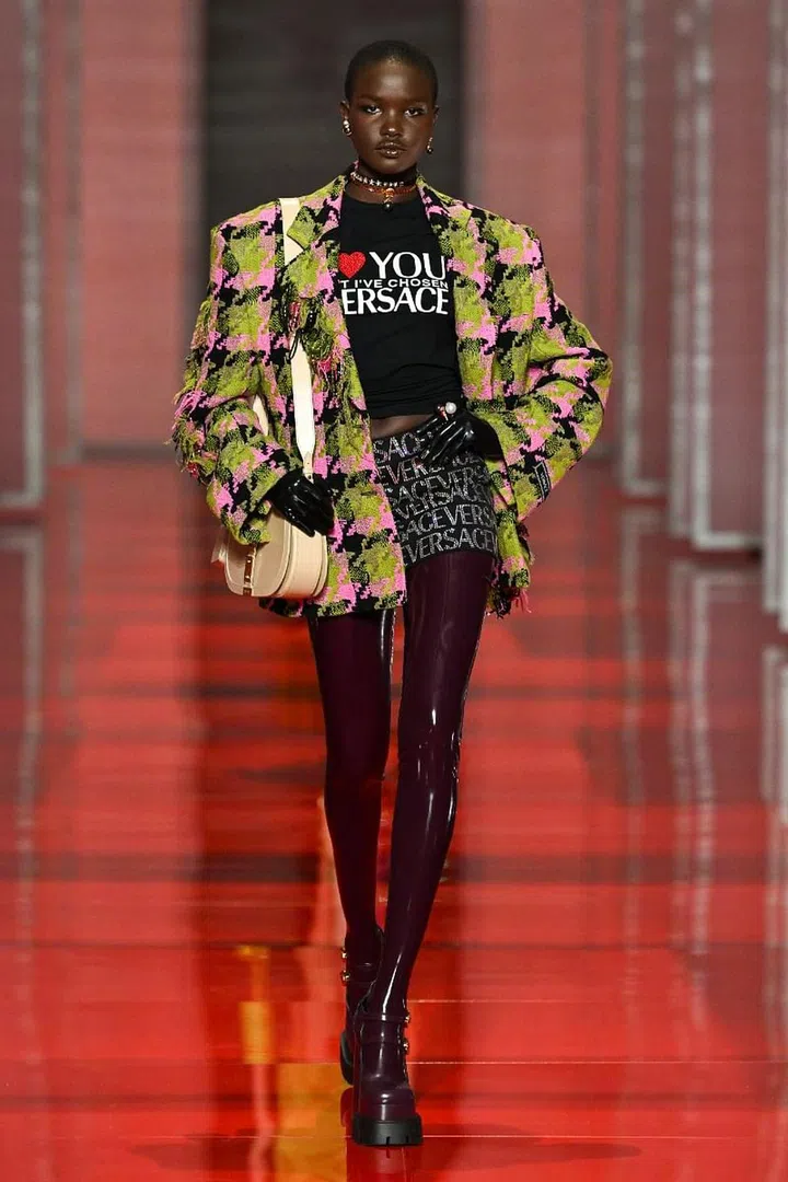 Photo: Versace