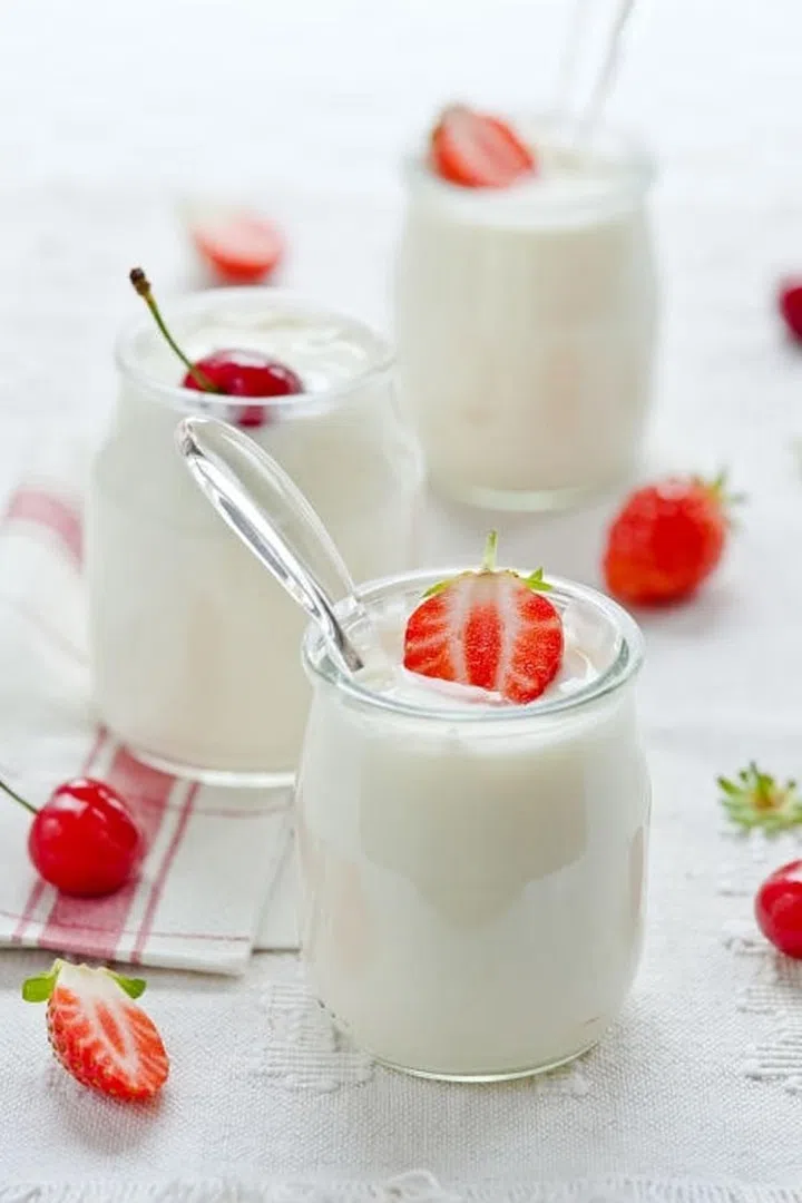 Light seems like a good choice, right? Not always. Many packaged light yogurts are low in calories but high in artificial sweeteners and chemicals, especially when you choose the flavored kinds. Instead, opt for plain, low-fat Greek yogurt. The protein will keep you feeling fuller longer, and it doesn't have any added sugar.