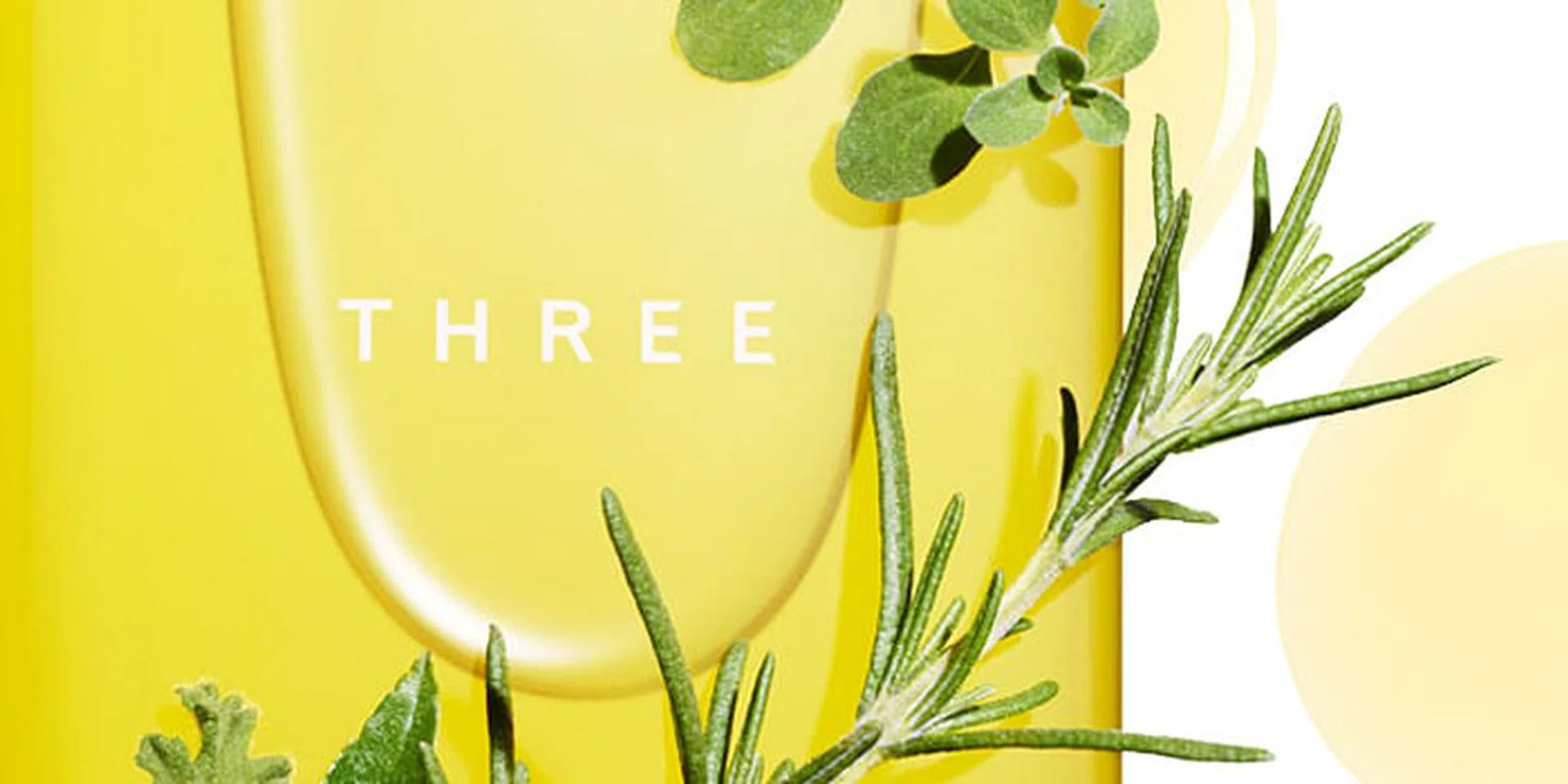 THREE-Cleansing Oil