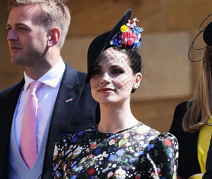 Wearing bespoke Philip Treacy.
Photo: Getty