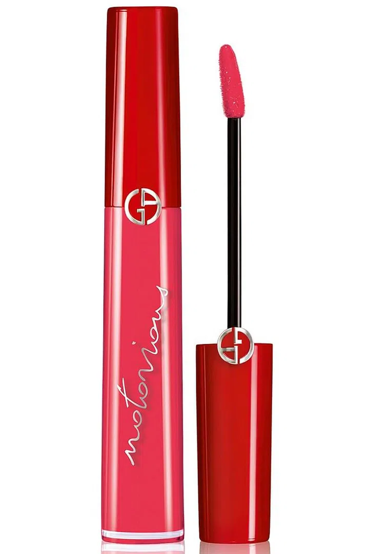 Giorgio Armani Lip Maestro Notorious Lipstick in Spotlight