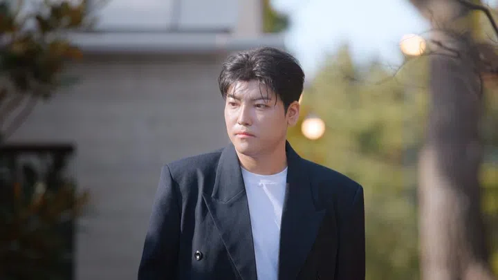 kim jae-seo | better late than single 2 | ranking red and green flags | netflix dating show
