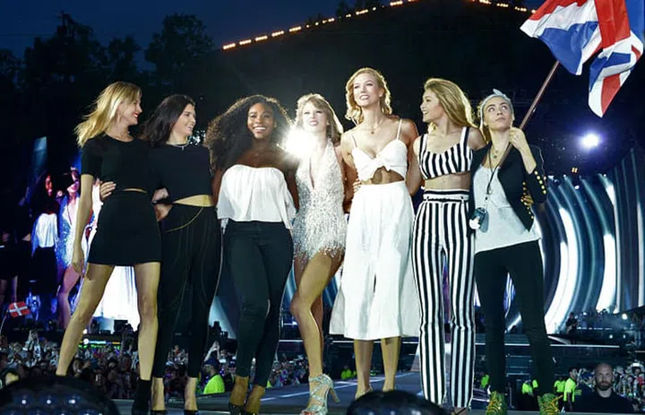 Apparently Kendall Jenner Is Not Team Taylor