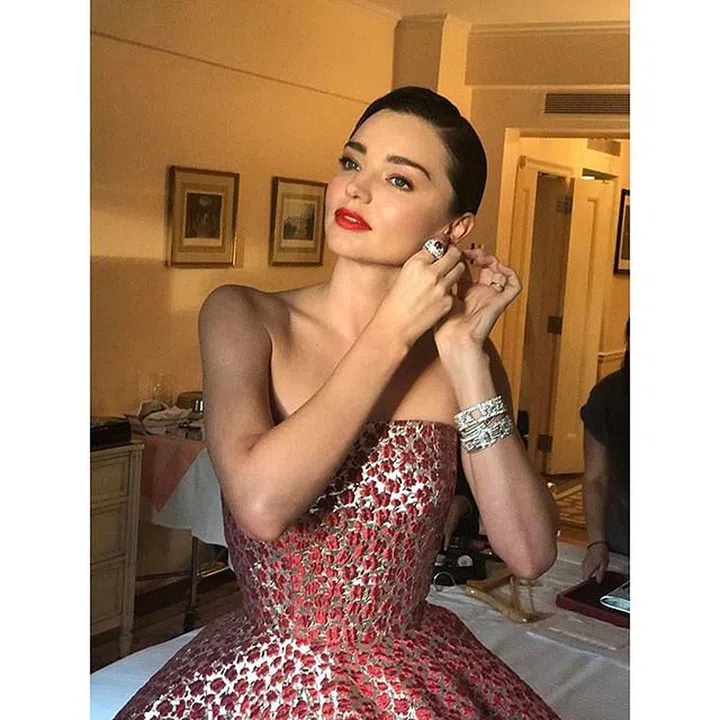 Photo: @mirandakerr