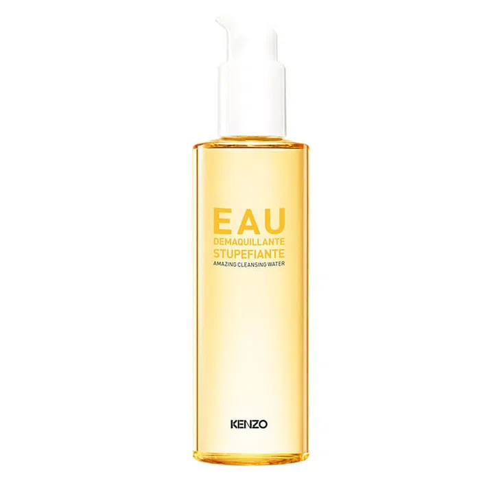Plant extracts purify and soothe, while micellar technology draws out dirt and toxins without stripping skin of moisture.  