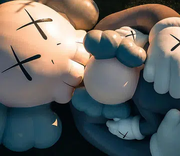 KAWS: HOLIDAY Is Coming To Singapore