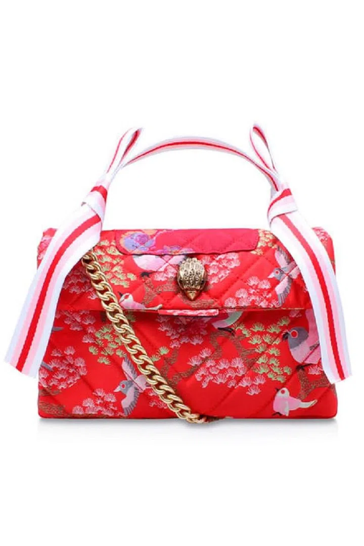 And there's no wonder the style maven picked up this could-be-Gucci number from Kurt Geiger. Quilted bag, £130, Kurt Geiger