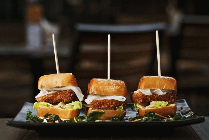 Bond over yummy nosh and live tunes at Timbre@Gilman.